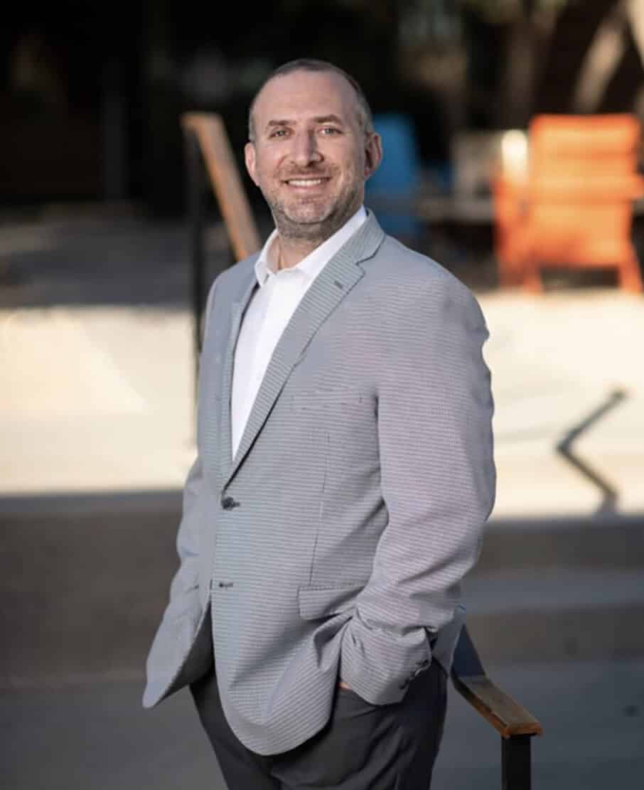 About Matthew Karlovsky Matthew E. Karlovsky, M.D., F.A.C.S.